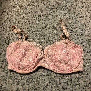 Victoria’s Secret Pink & Cream Laced Floral Non Padded Bra Size 34D